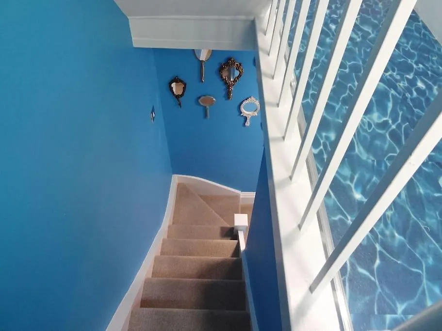 Brighton Mermaid House - Close To Beach - By Crown Gardens Holiday Homes